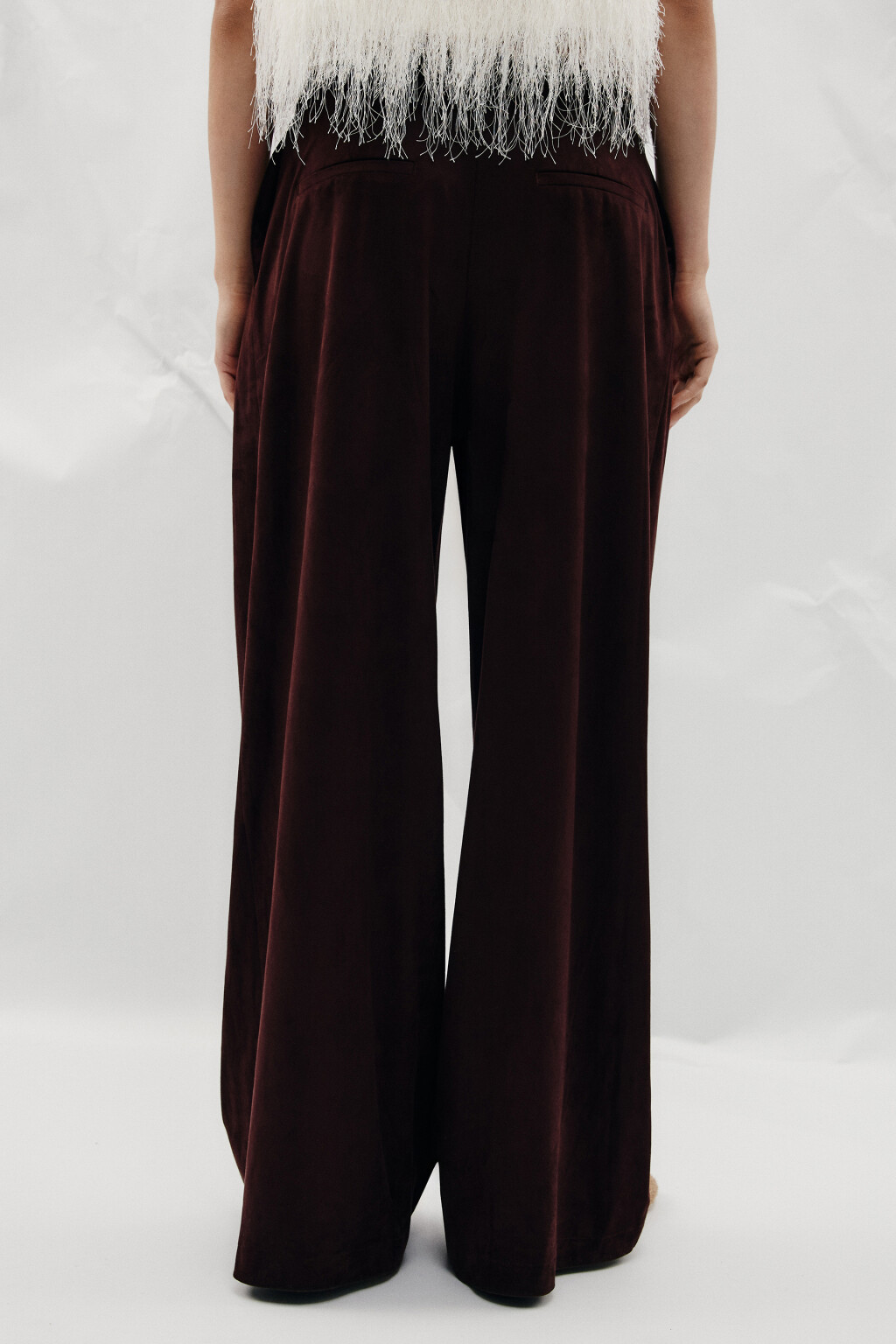 Брюки wide leg замшевые - цвет коричневый - 4