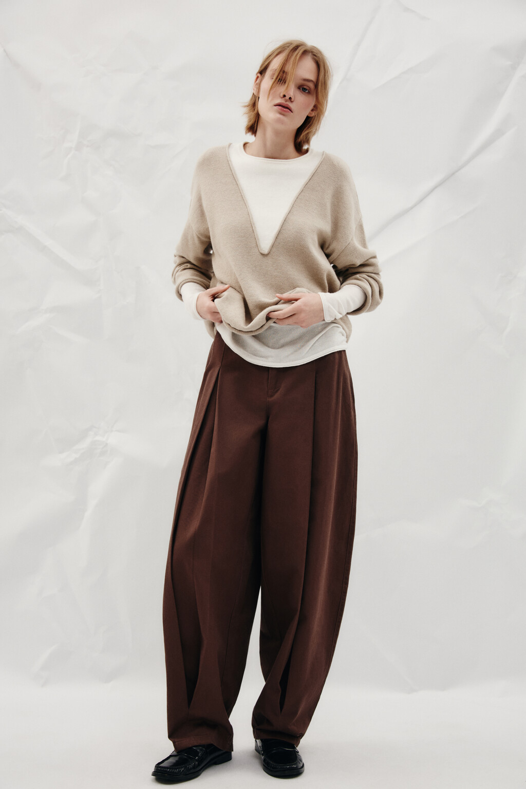 Брюки barrel fit из хлопка - цвет коричневый - 6