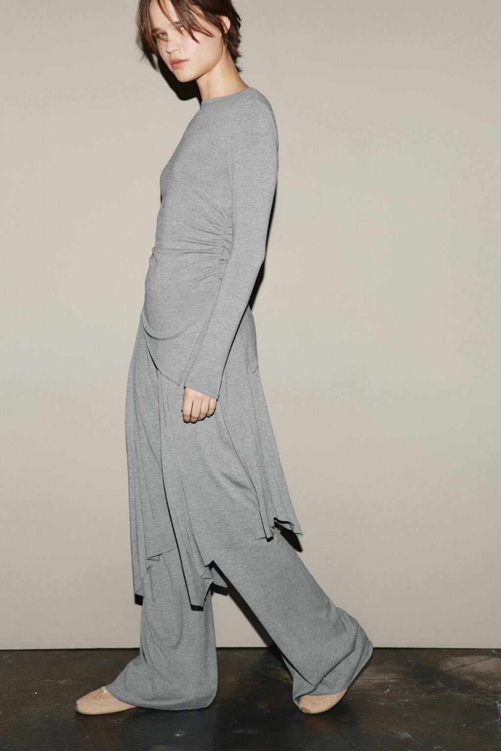 Брюки клеш с юбкой - цвет серый - 2