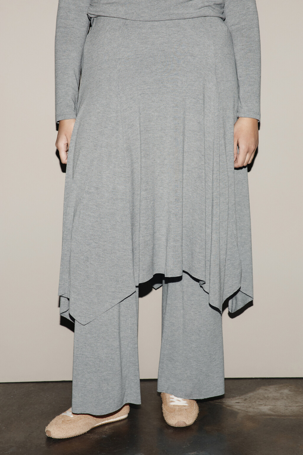 Брюки клеш с юбкой - цвет серый - 3