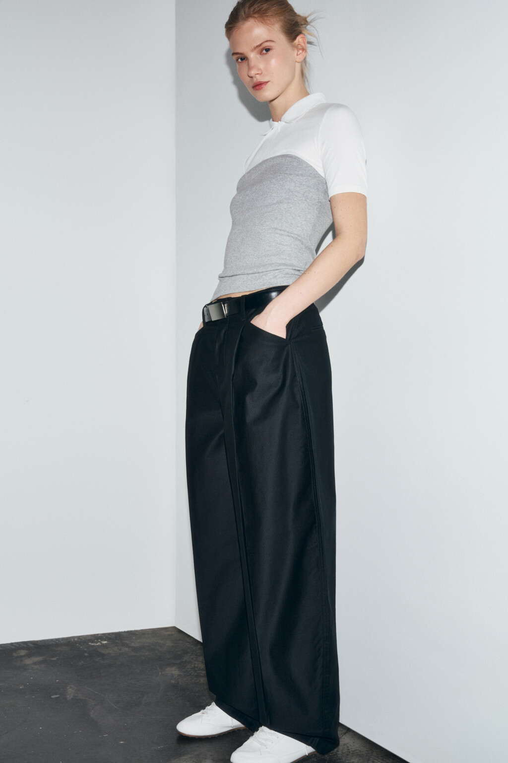 Брюки barrel fit с высокой посадкой и защипами - цвет черный - 1