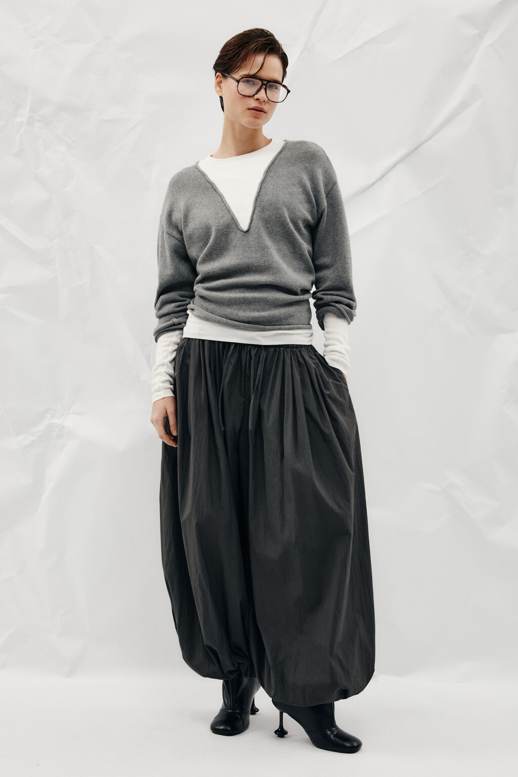 Брюки-аладдины широкие - цвет серый - 4