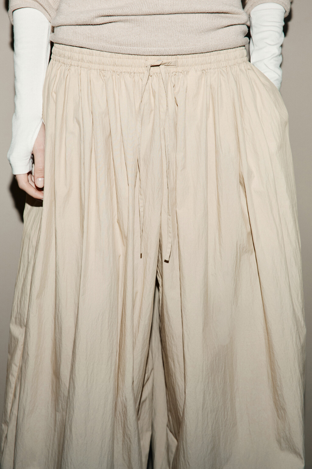 Брюки-аладдины широкие - цвет бежевый - 6