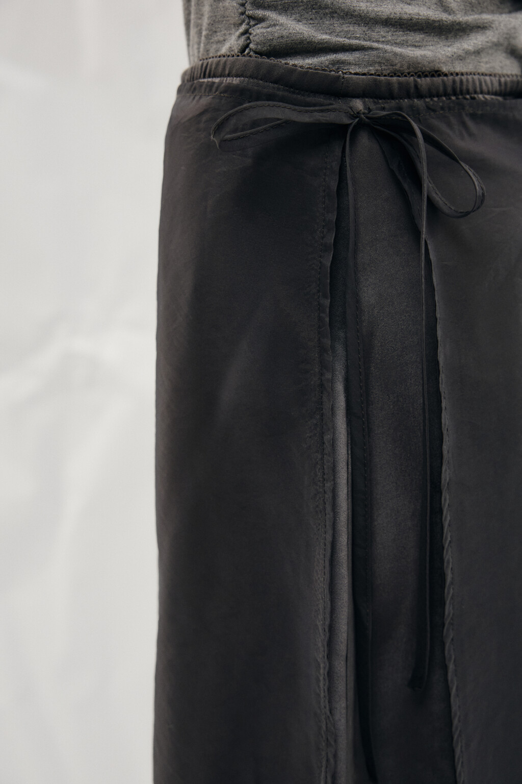 Юбка миди с полупрозрачным фартуком - цвет серый - 6