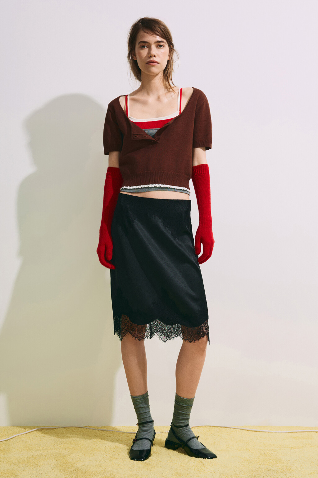 Юбка-трапеция миди с кружевом - цвет черный - 5