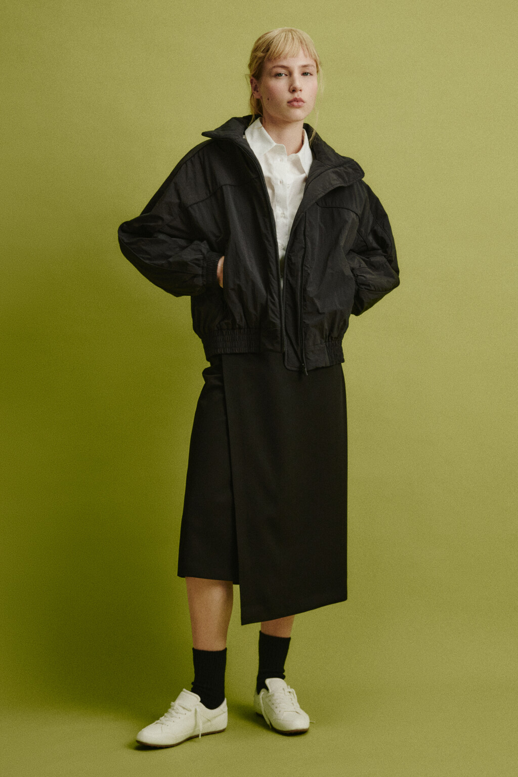 Юбка миди из костюмной ткани асимметричная - цвет черный - 5