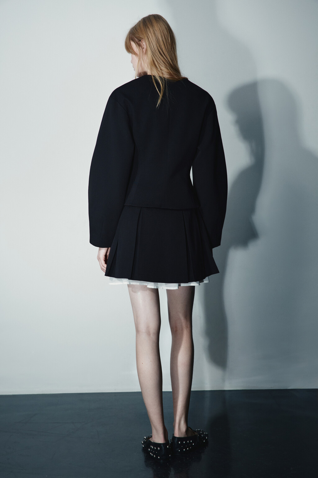 Платье-жакет мини с двойной юбкой - цвет черный - 4