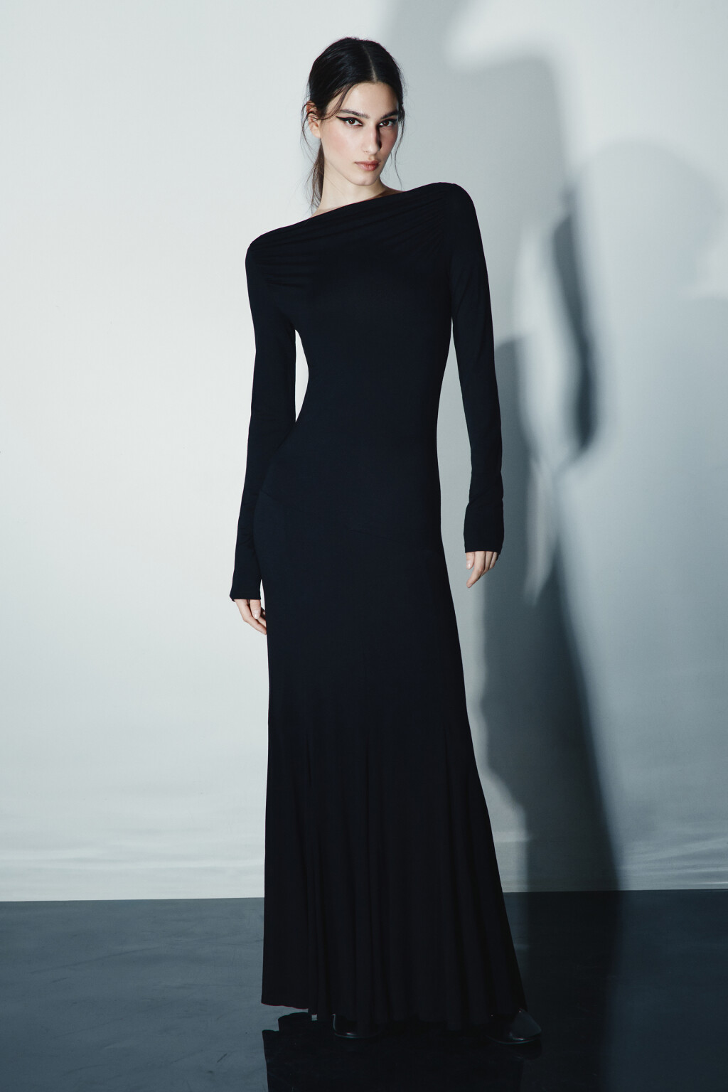 Платье-футляр макси - цвет черный - 3