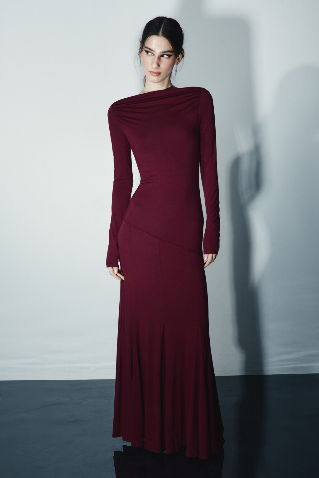 Платье-футляр макси - цвет фиолетовый - 4