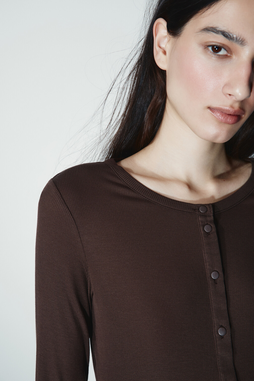 Лонгслив с сетчатой баской - цвет коричневый - 6