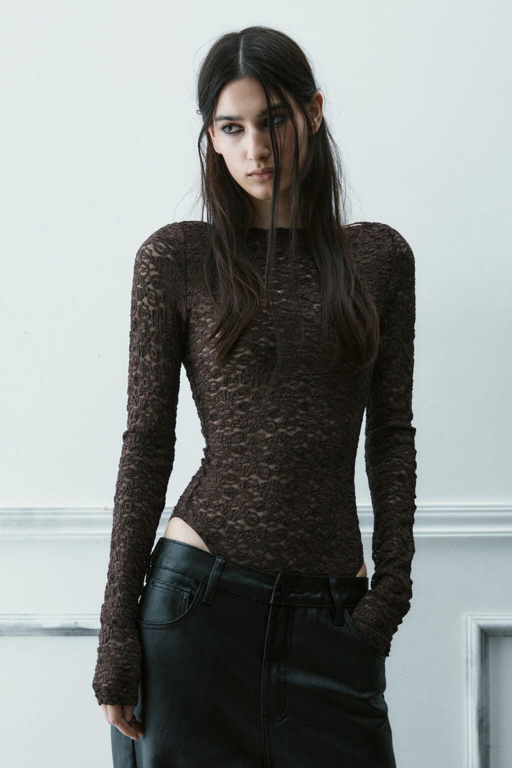 Блузка-боди кружевная - цвет коричневый - 3