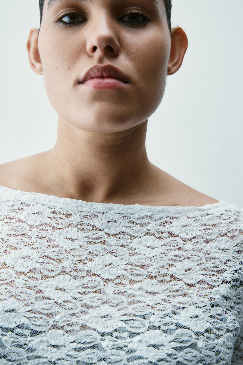 Блузка-боди кружевная - цвет белый - 6