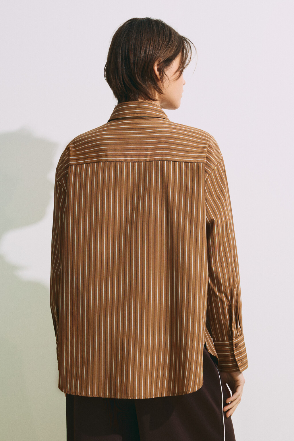 Рубашка oversize в полоску - цвет коричневый - 5
