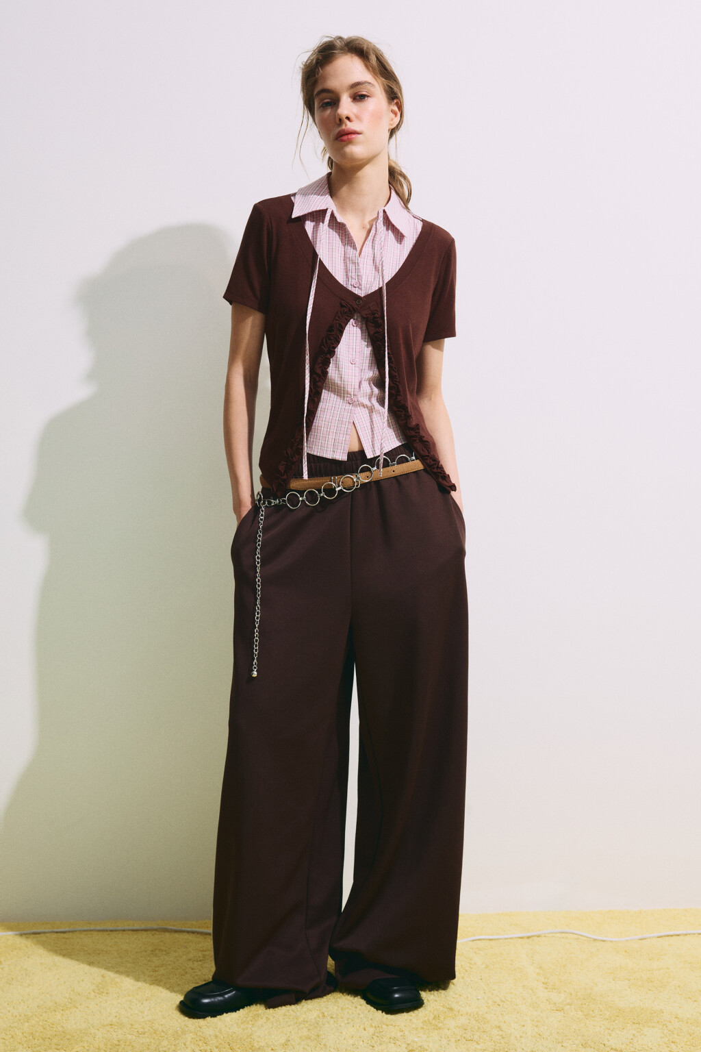 Рубашка клетчатая с джемпером - цвет коричневый - 4