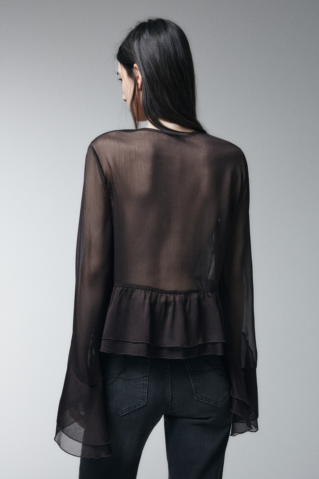 Блузка шифоновая на завязках с воланами - цвет коричневый - 3