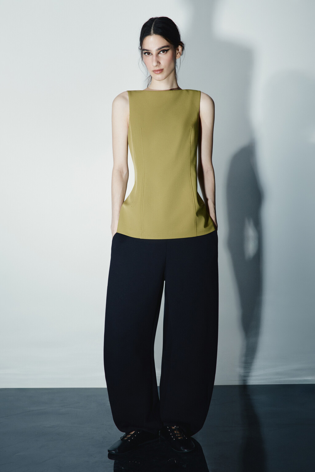 Блузка-жилет приталенная - цвет зеленый - 4