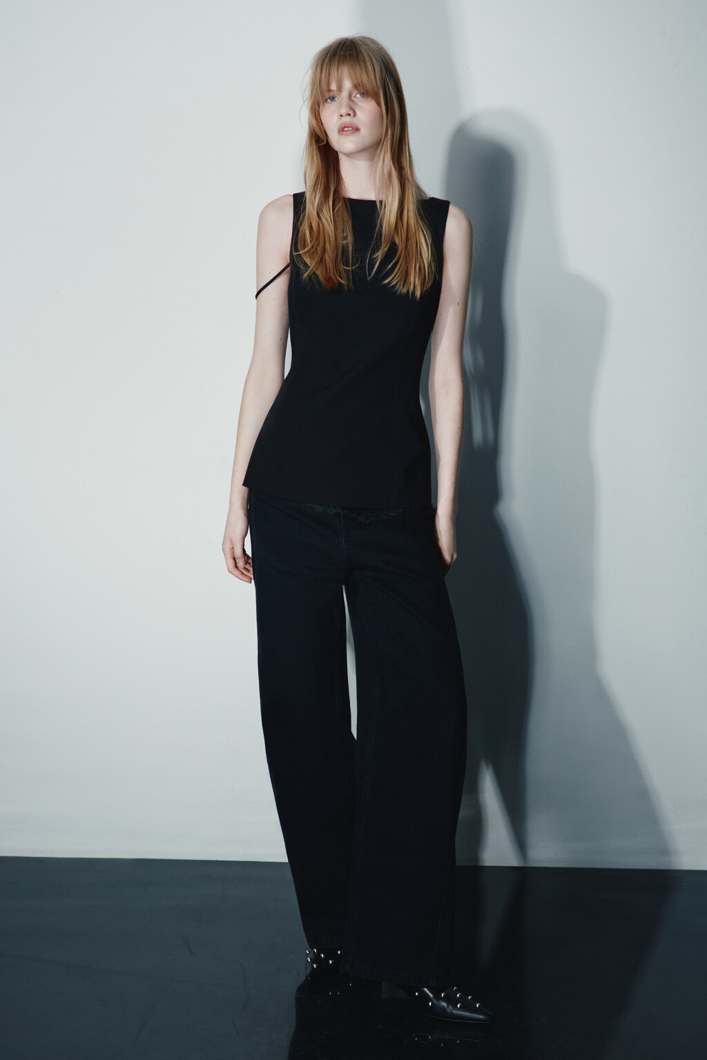 Блузка-жилет приталенная - цвет черный - 5