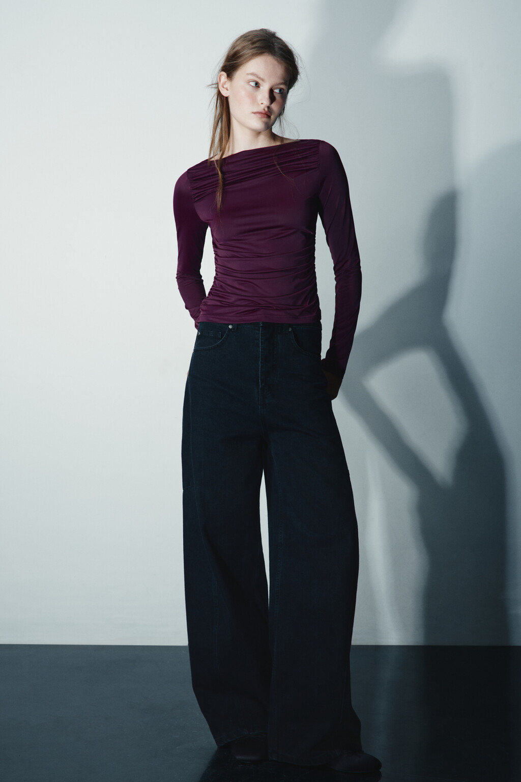 Блузка полуприлегающая с оборками - цвет фиолетовый - 4