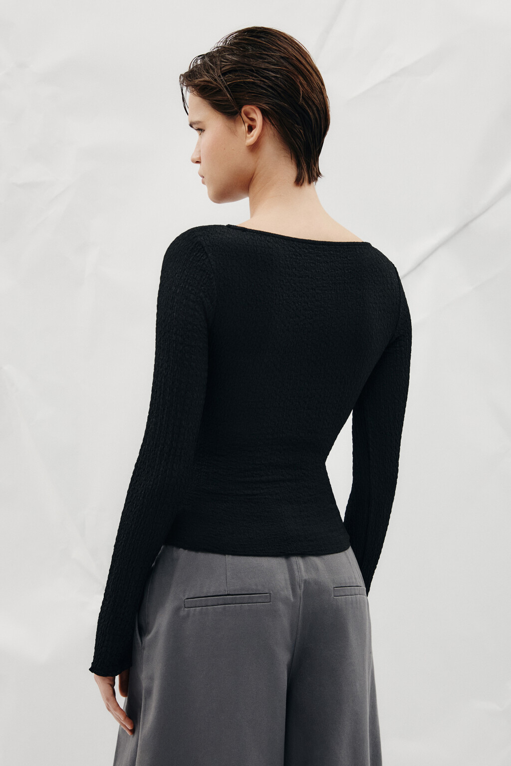 Лонгслив облегающий из жатой ткани - цвет черный - 3