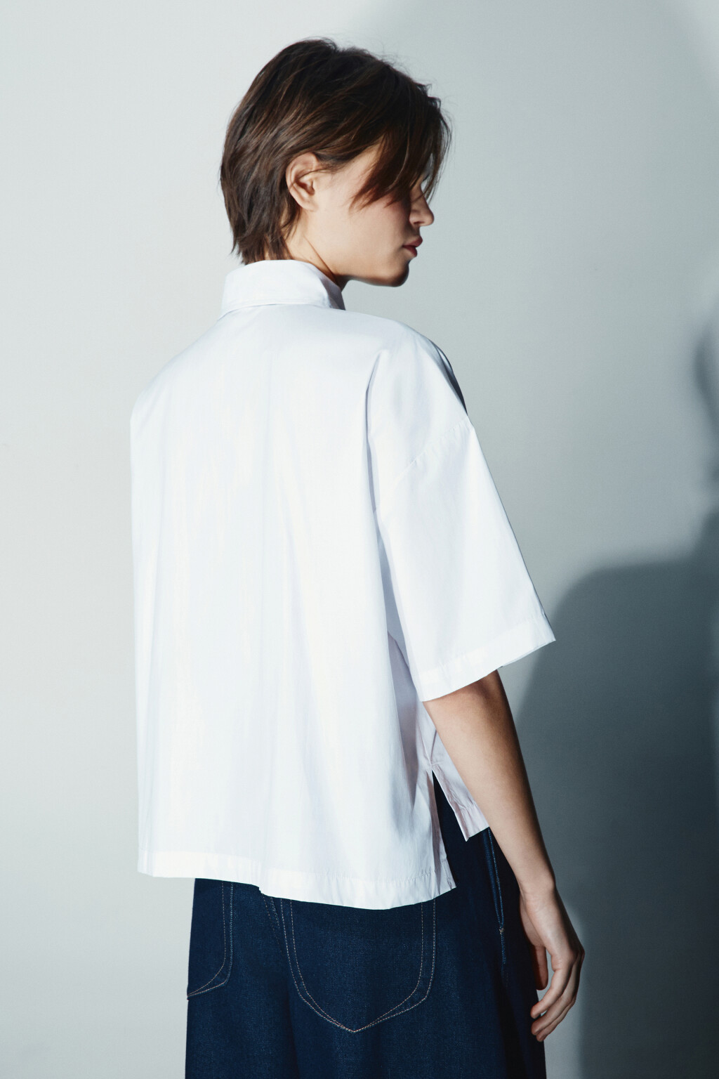 Рубашка oversize с галстуком - цвет белый - 4