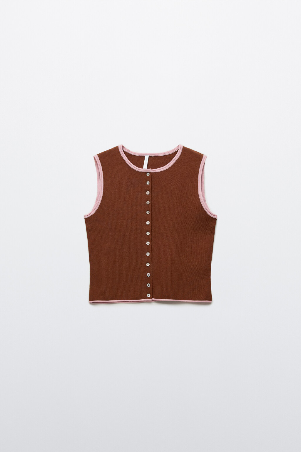 Жилет с контрастной окантовкой - цвет коричневый - 8