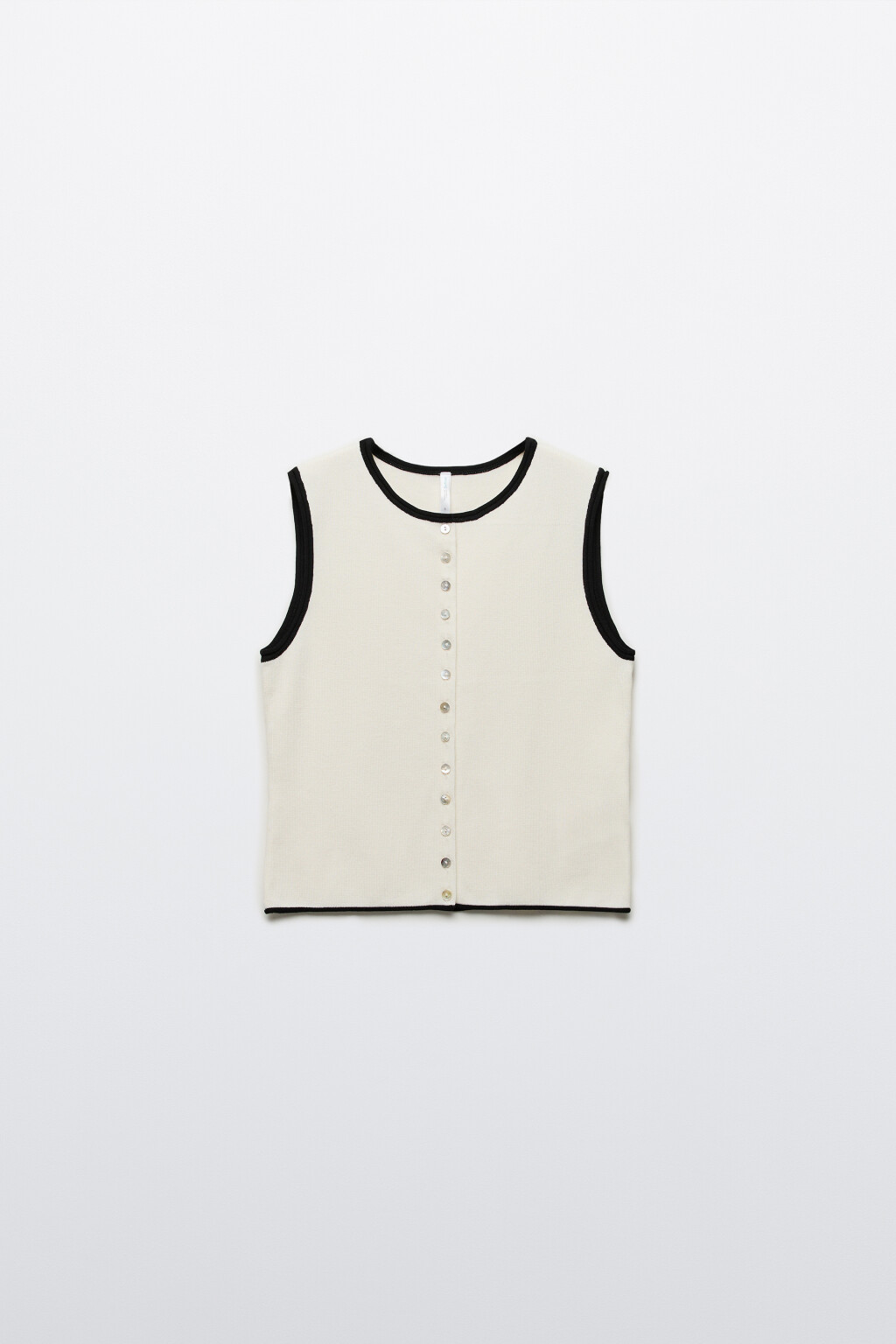 Жилет с контрастной окантовкой - цвет молочный - 7