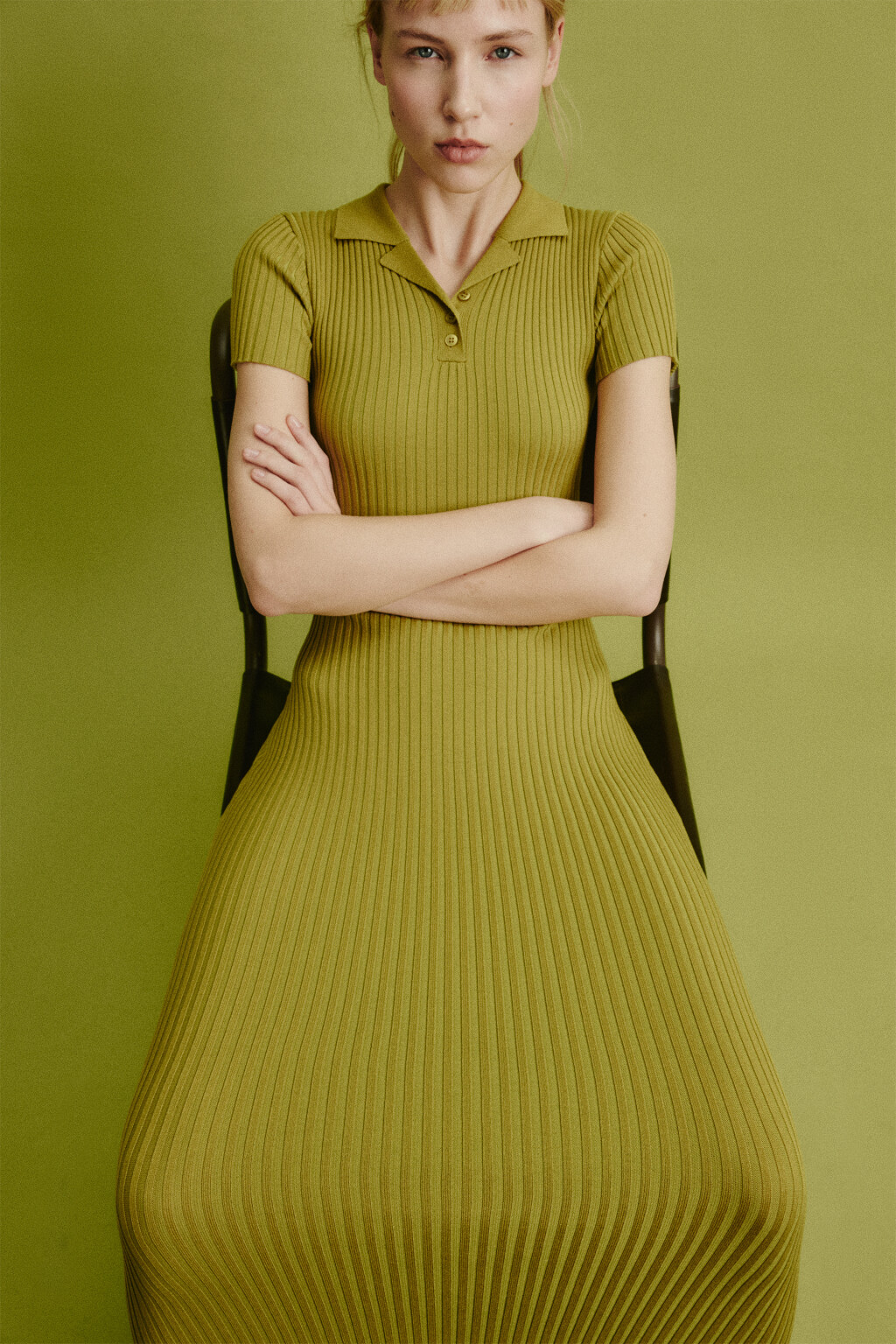 Платье-поло макси облегающее в рубчик - цвет зеленый - 2