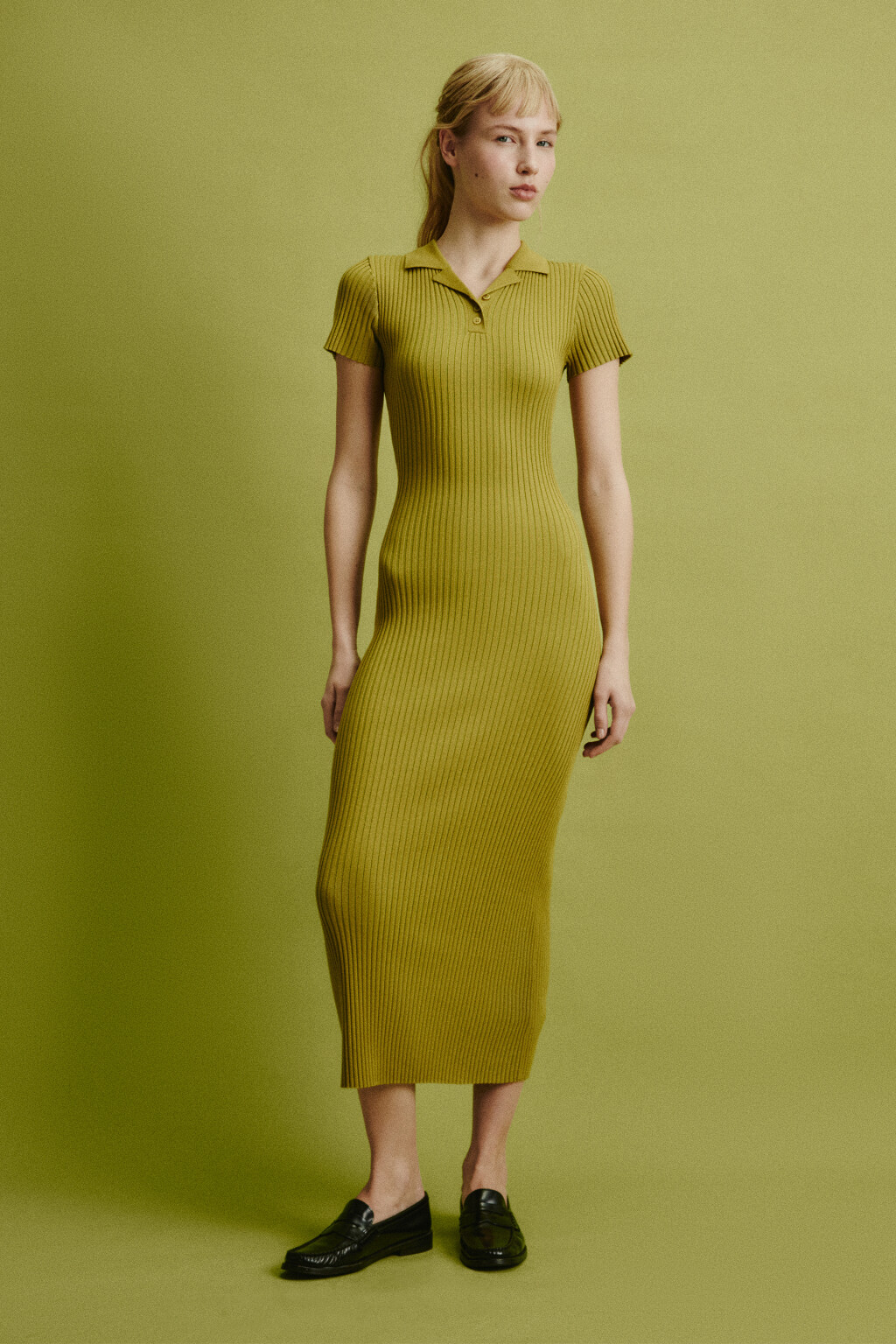 Платье-поло макси облегающее в рубчик - цвет зеленый - 3