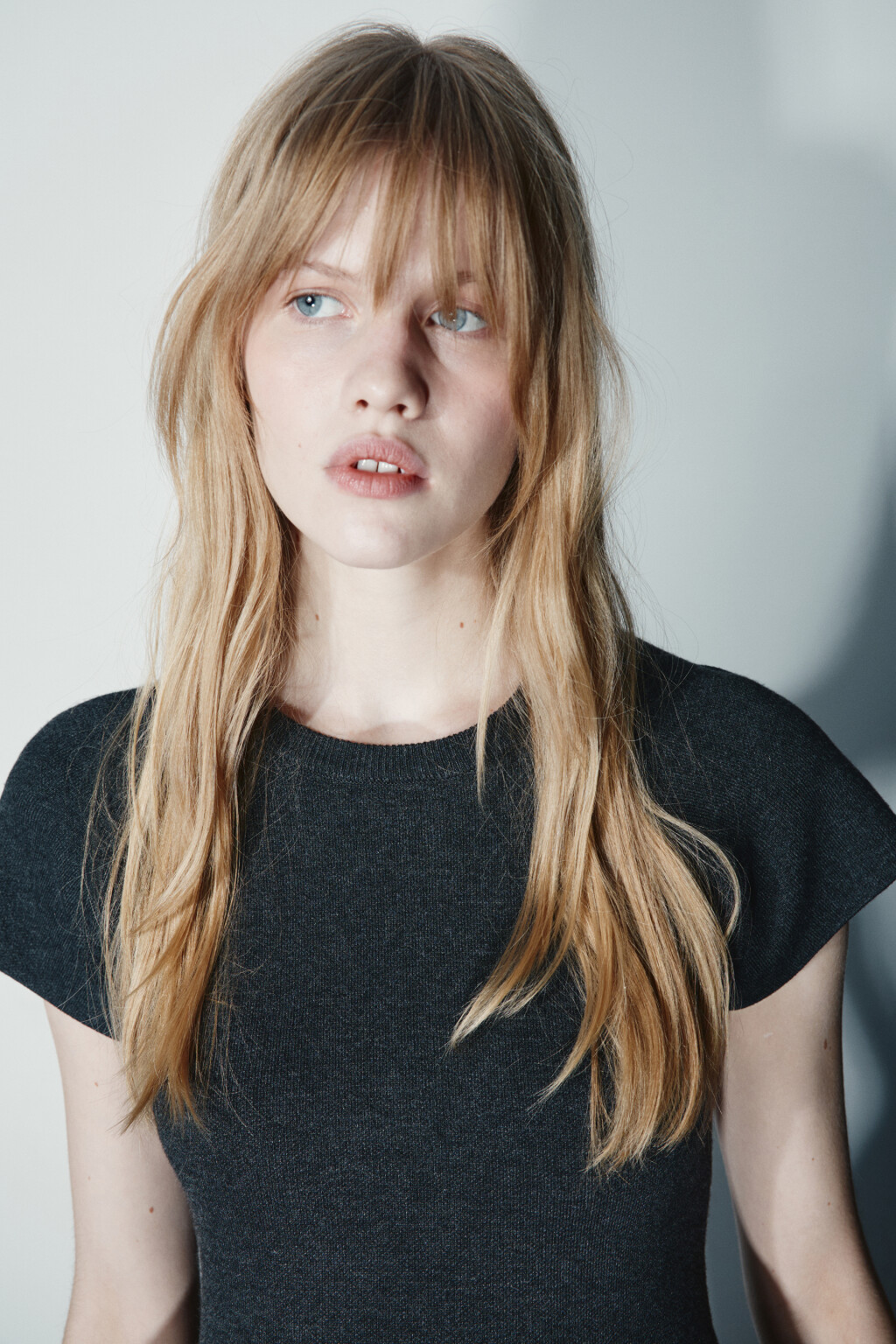 Джемпер с двуслойной баской - цвет серый - 6