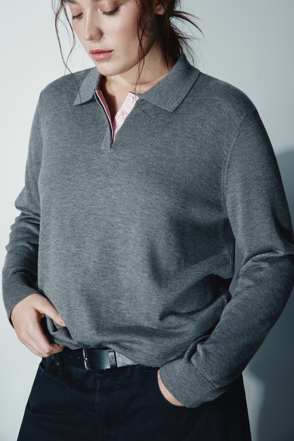 Джемпер вязаный с застежкой на груди - цвет серый - 1
