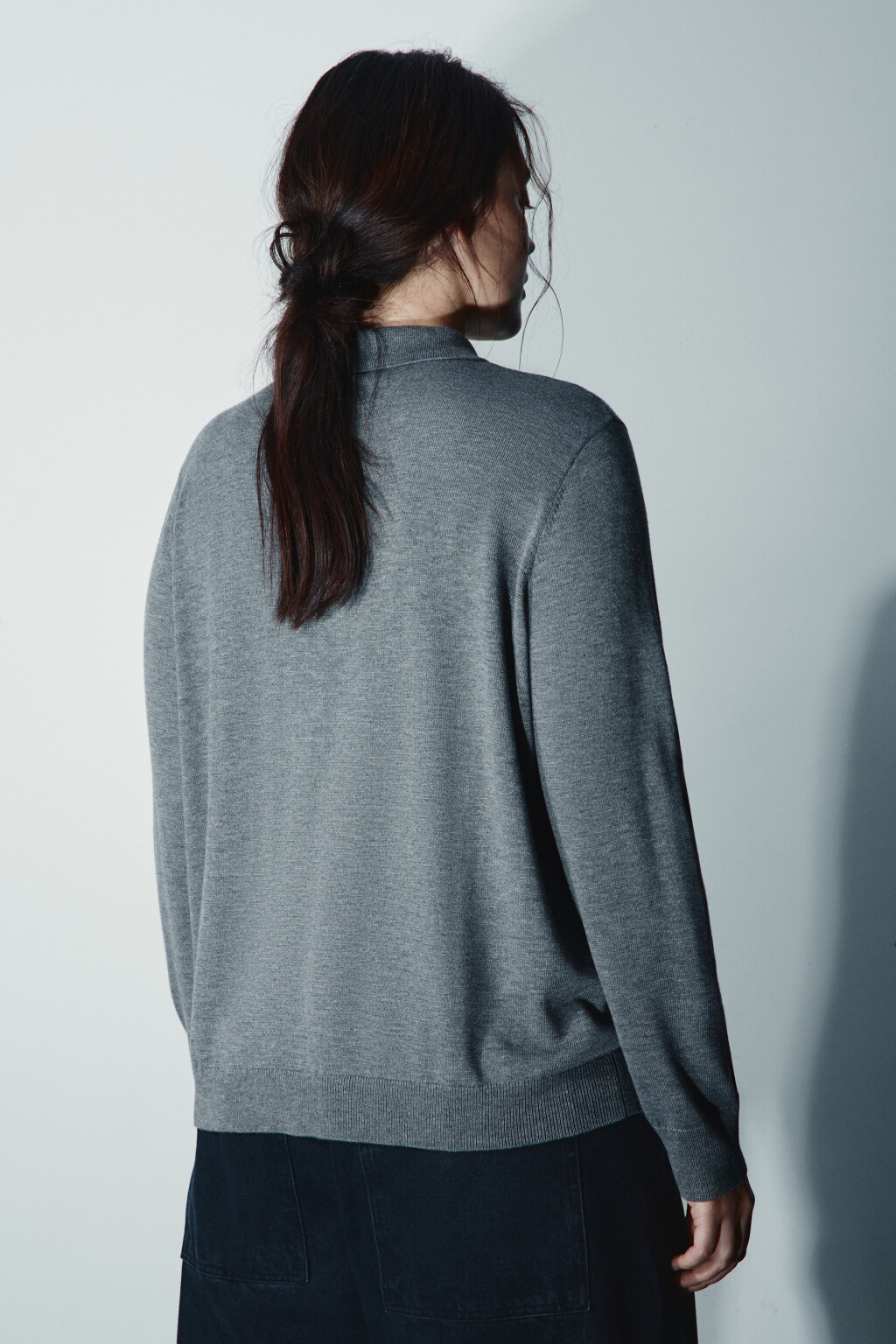 Джемпер вязаный с застежкой на груди - цвет серый - 3