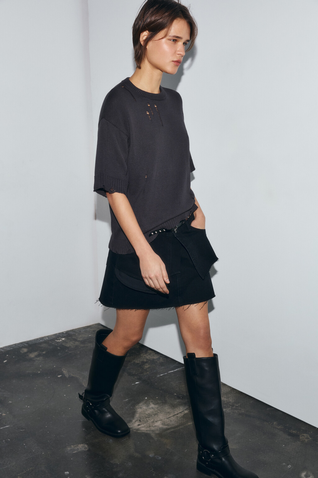 Футболка вязаная рваная - цвет коричневый - 2