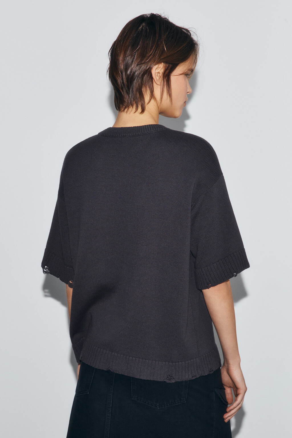 Футболка вязаная рваная - цвет коричневый - 4