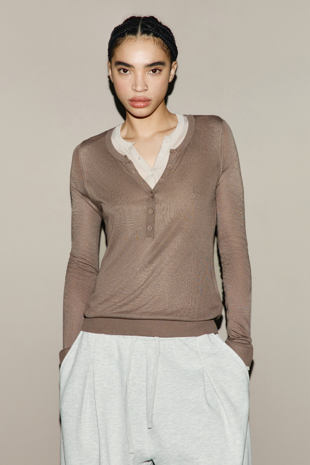 Джемпер вискозный с имитацией второго слоя - цвет бежевый - 2