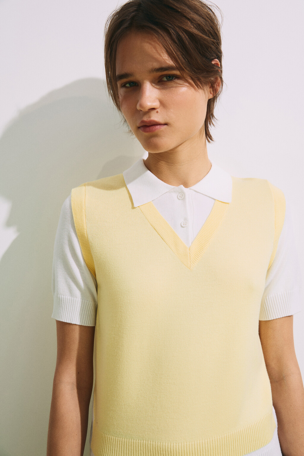 Джемпер-поло с имитацией жилетки - цвет желтый - 7