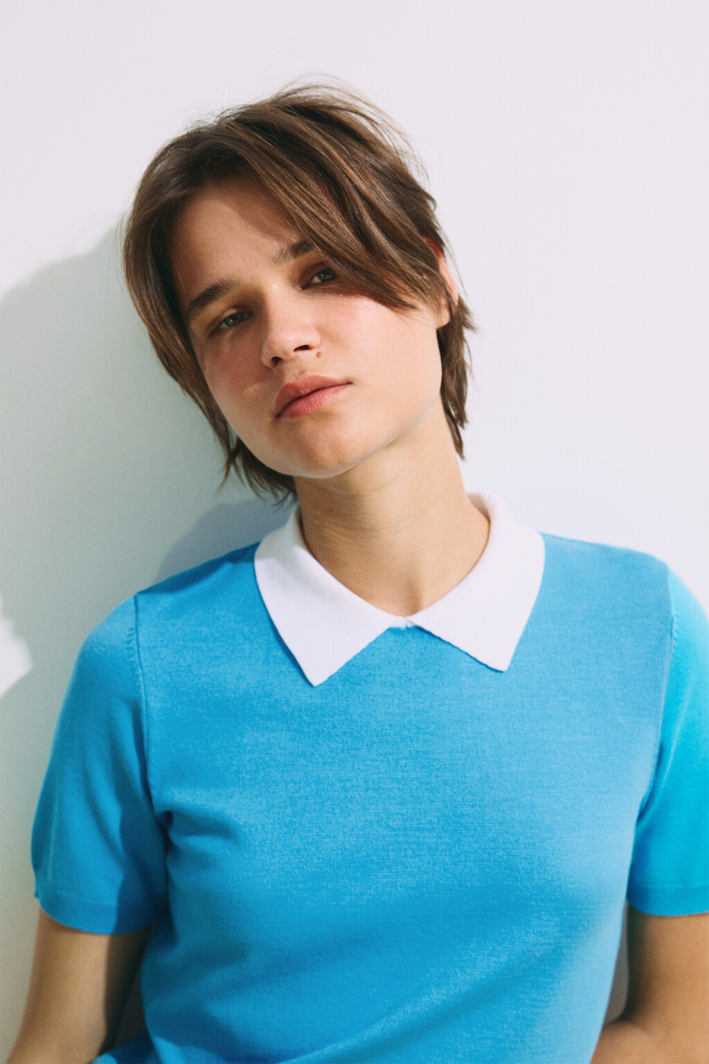 Футболка-поло вязаная с контрастным воротником - цвет голубой - 1