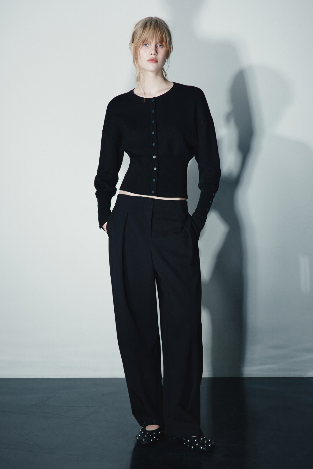 Кардиган вязаный на кнопках - цвет черный - 5