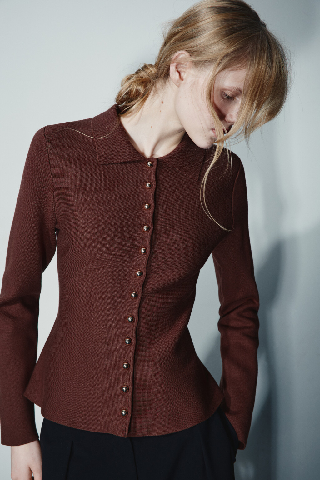 Кардиган приталенный вискозный - цвет коричневый - 1