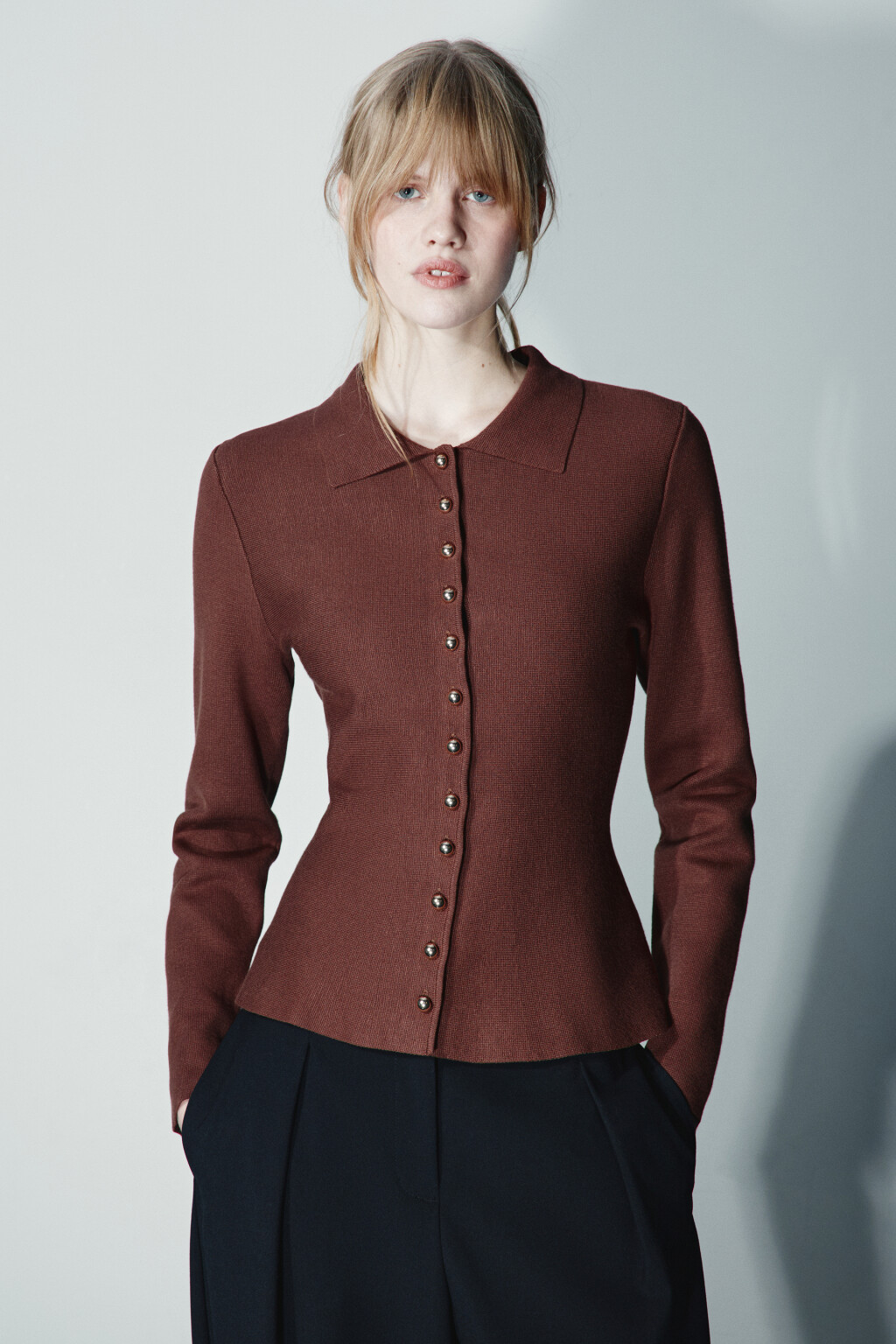 Кардиган приталенный вискозный - цвет коричневый - 3