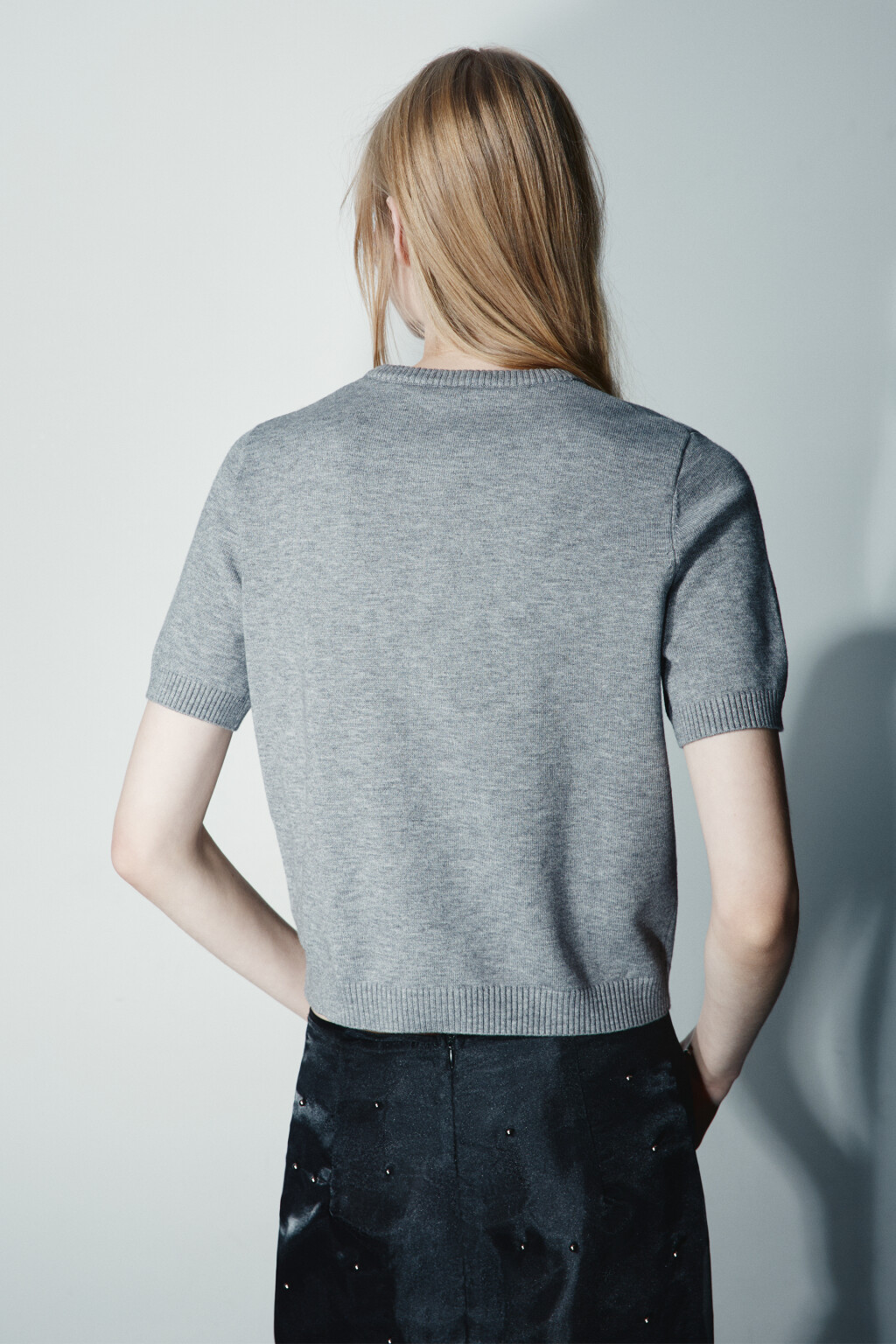 Джемпер вязаный с коротким руковом - цвет серый - 4