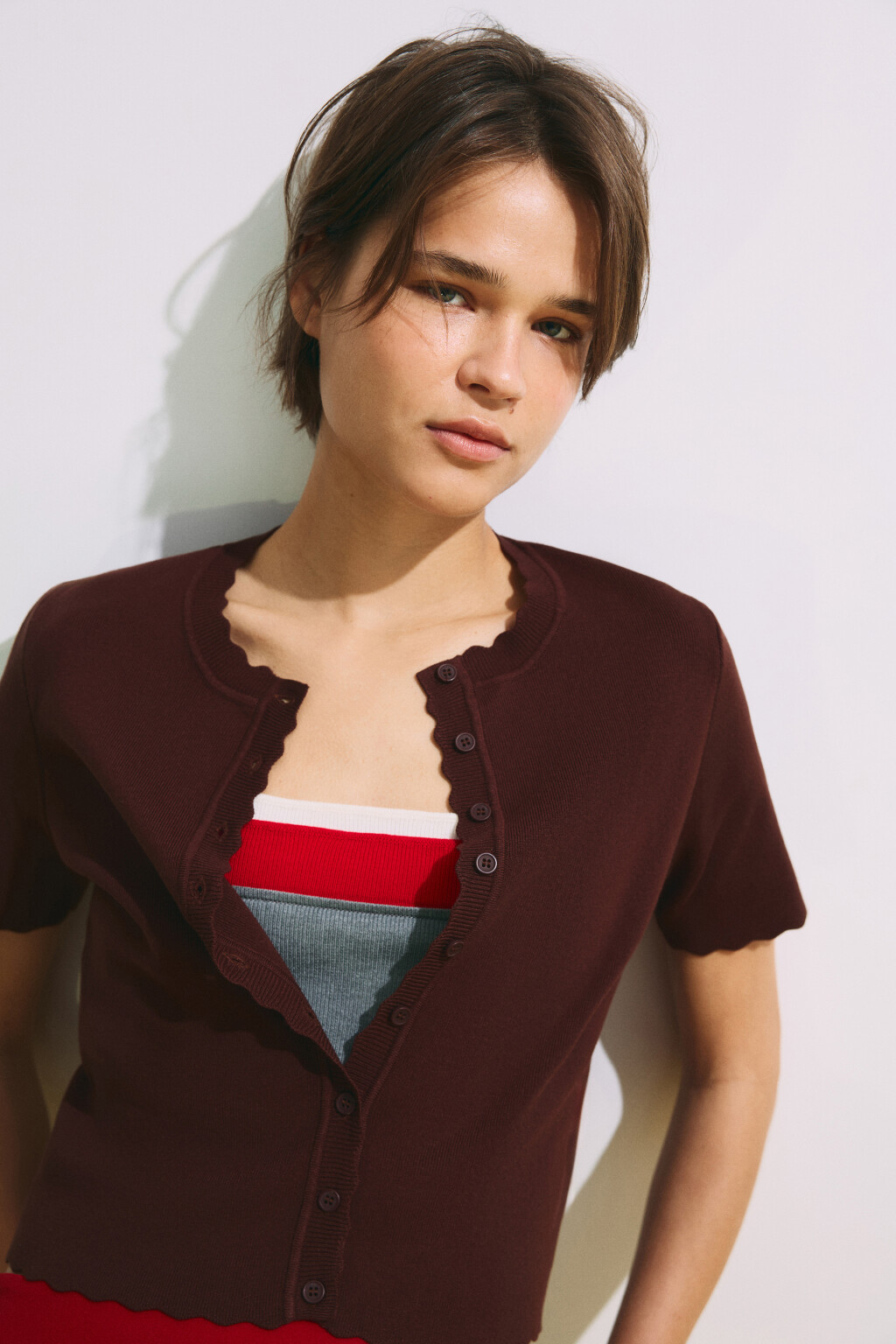 Кардиган на пуговицах с короткими рукавами - цвет коричневый - 1