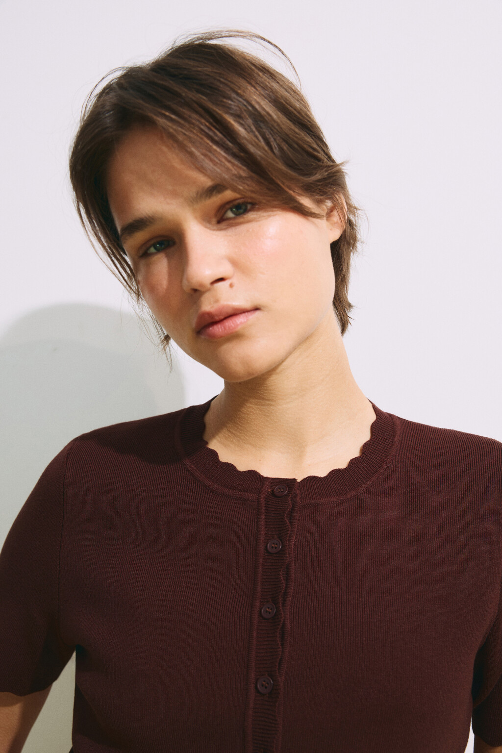 Кардиган на пуговицах с короткими рукавами - цвет коричневый - 6