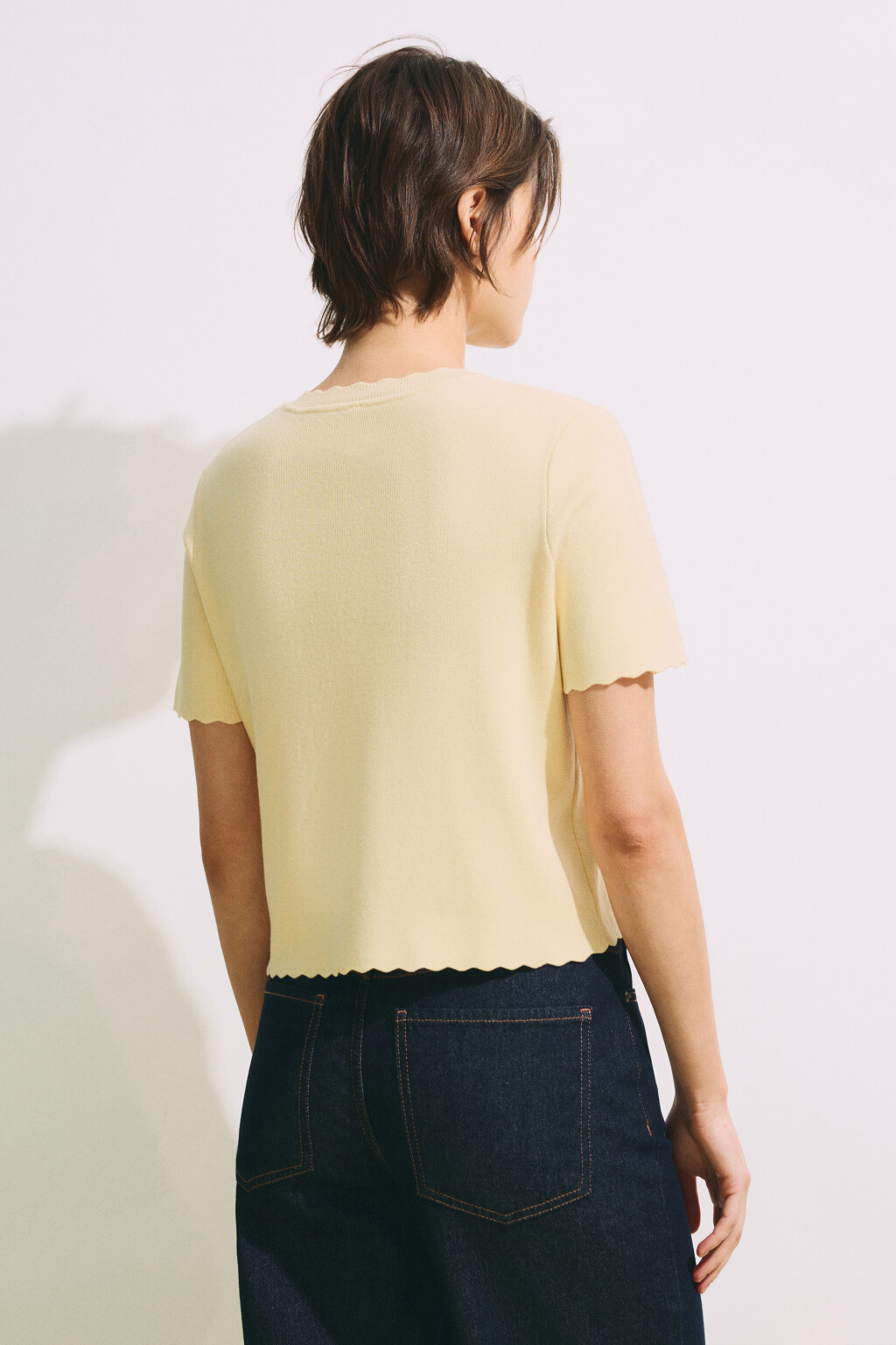 Кардиган на пуговицах с короткими рукавами - цвет желтый - 4