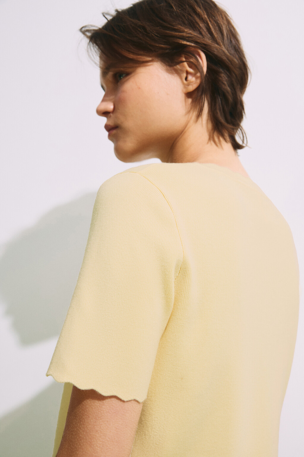 Кардиган на пуговицах с короткими рукавами - цвет желтый - 7