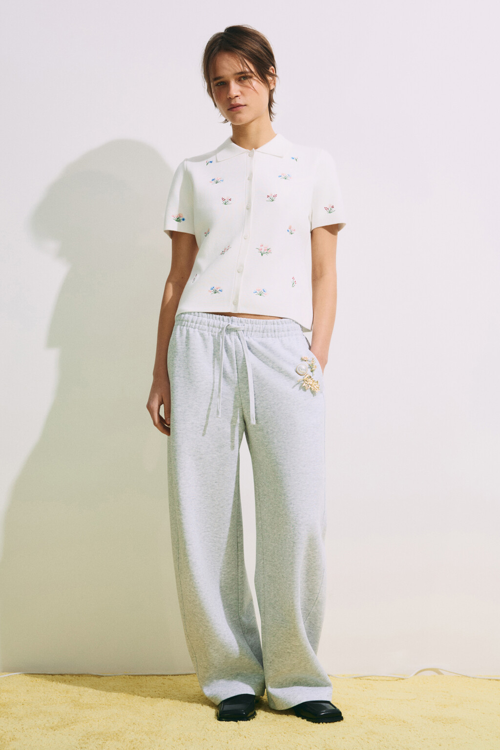 Футболка-поло жаккардовая на пуговицах с вышивкой - цвет молочный - 5