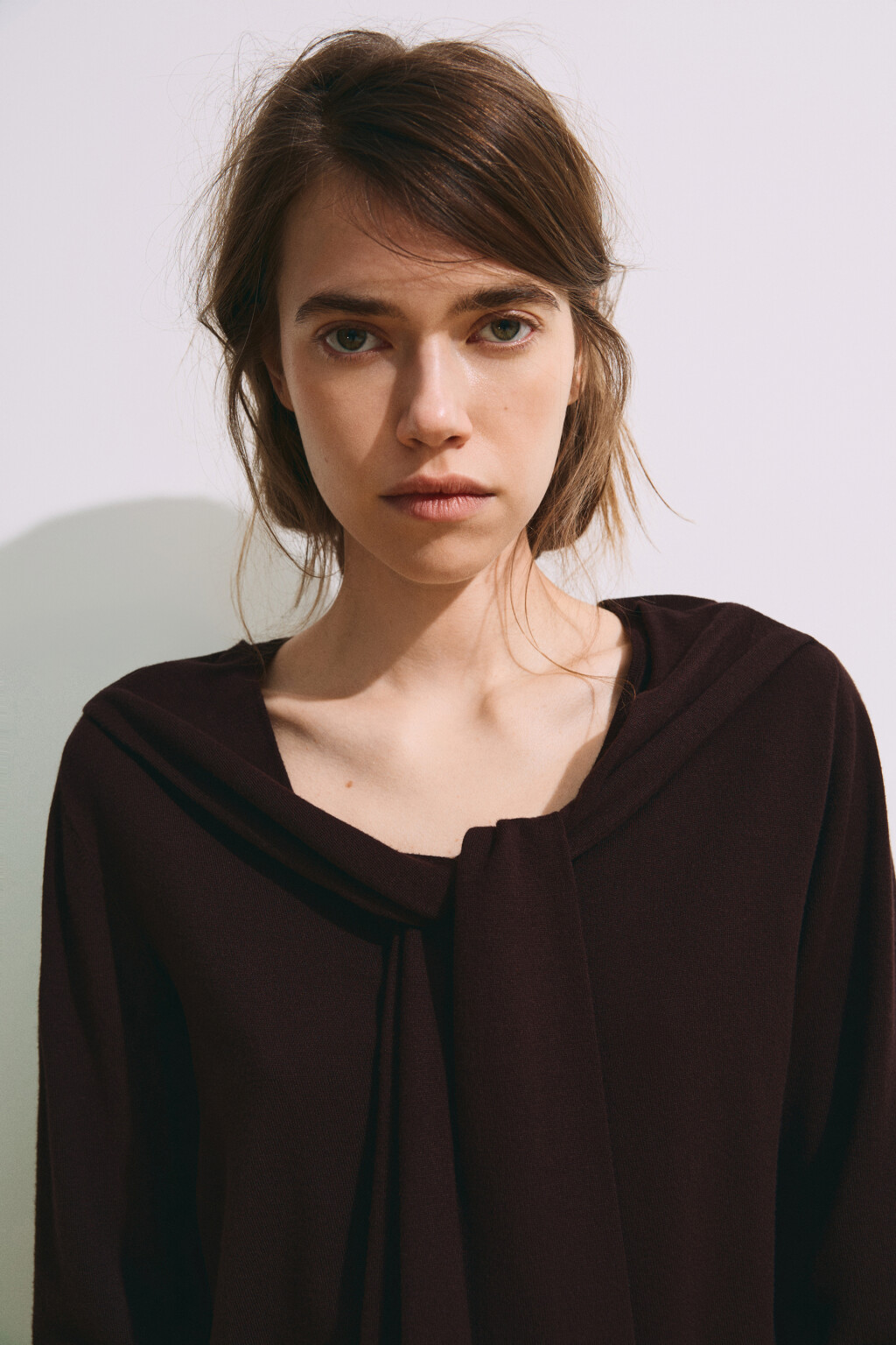 Кардиган вязаный с декоративными завязанными рукавами - цвет коричневый - 7