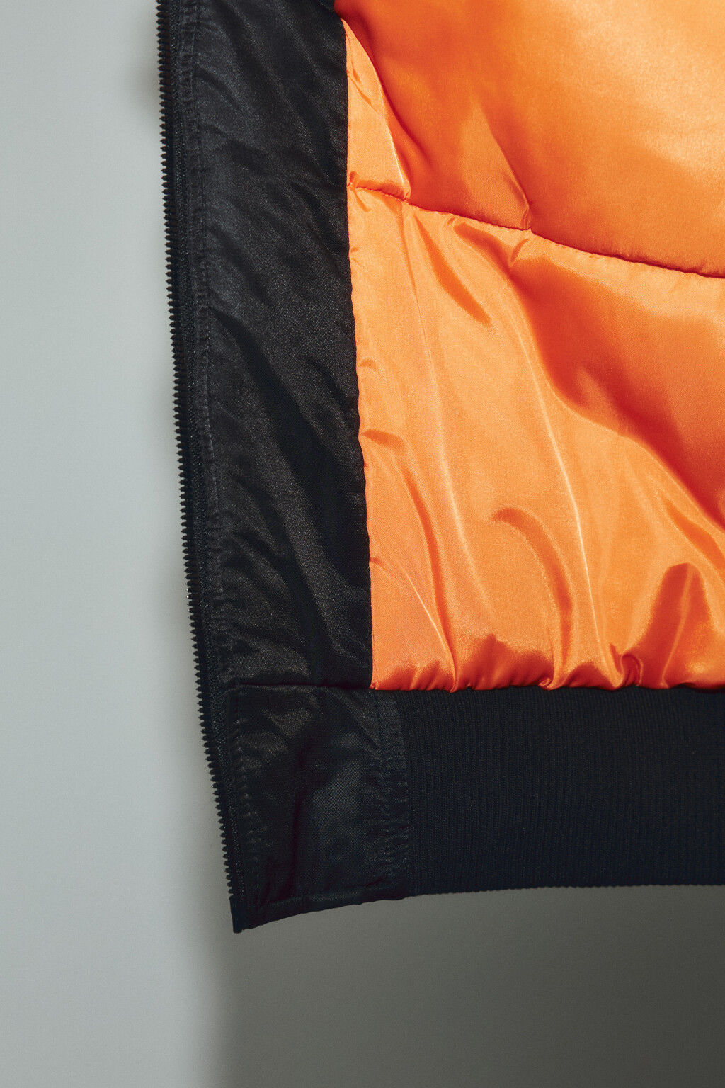 Куртка-бомбер с капюшоном утепленная - цвет черный - 8