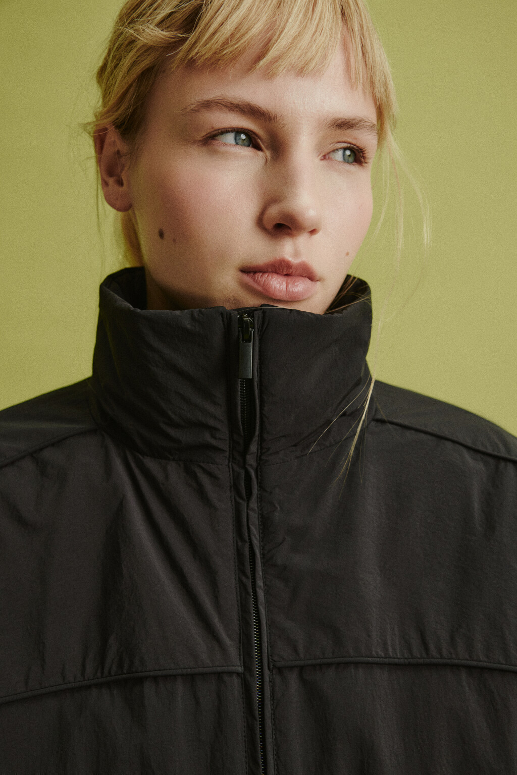 Куртка укороченная с воротником-стойкой - цвет черный - 6