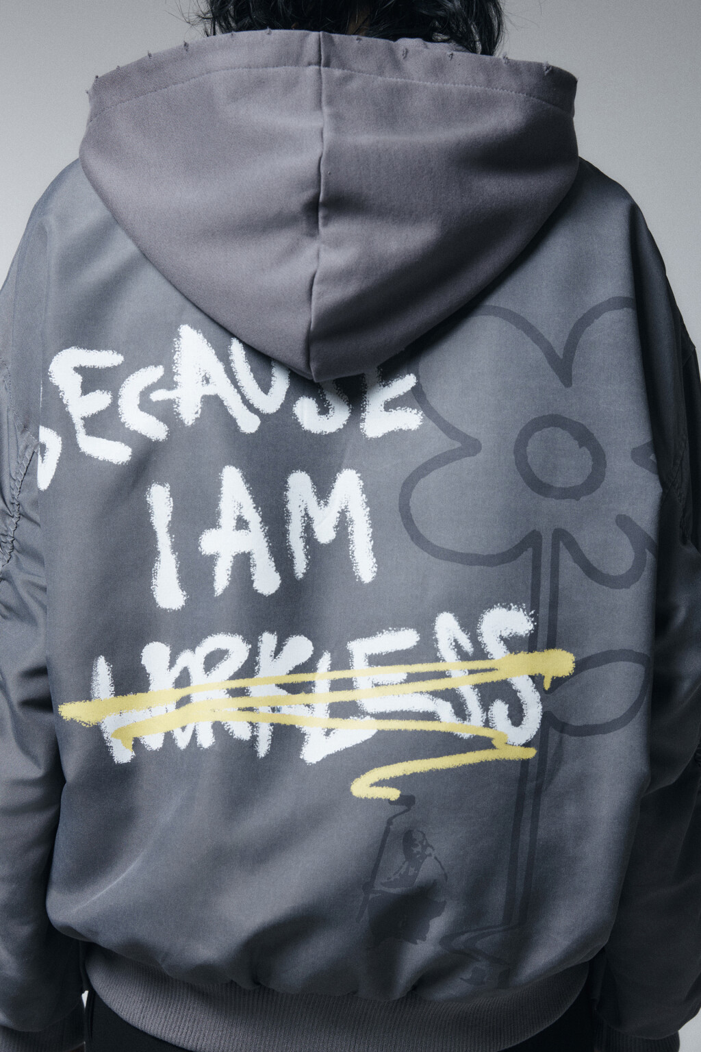 Куртка-бомбер оверсайз с капюшоном и принтом - цвет серый - 8