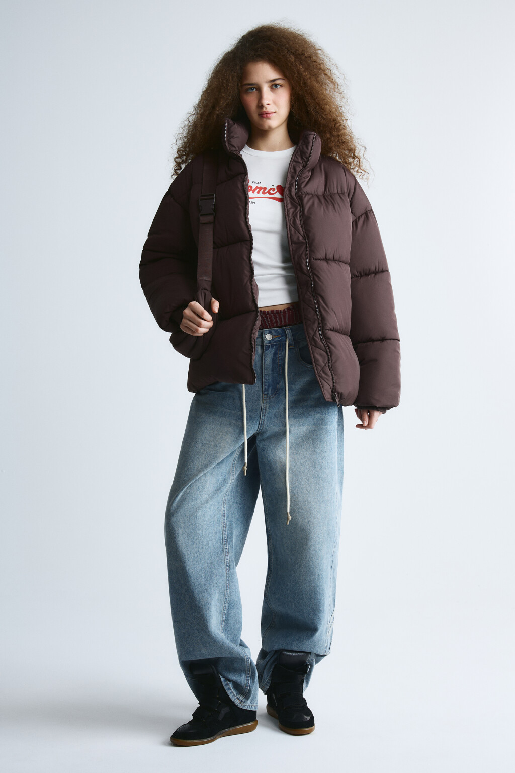 Куртка стеганая с воротником-стойкой и сумкой - цвет коричневый - 4